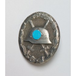 M.40 Wounded Badge in...